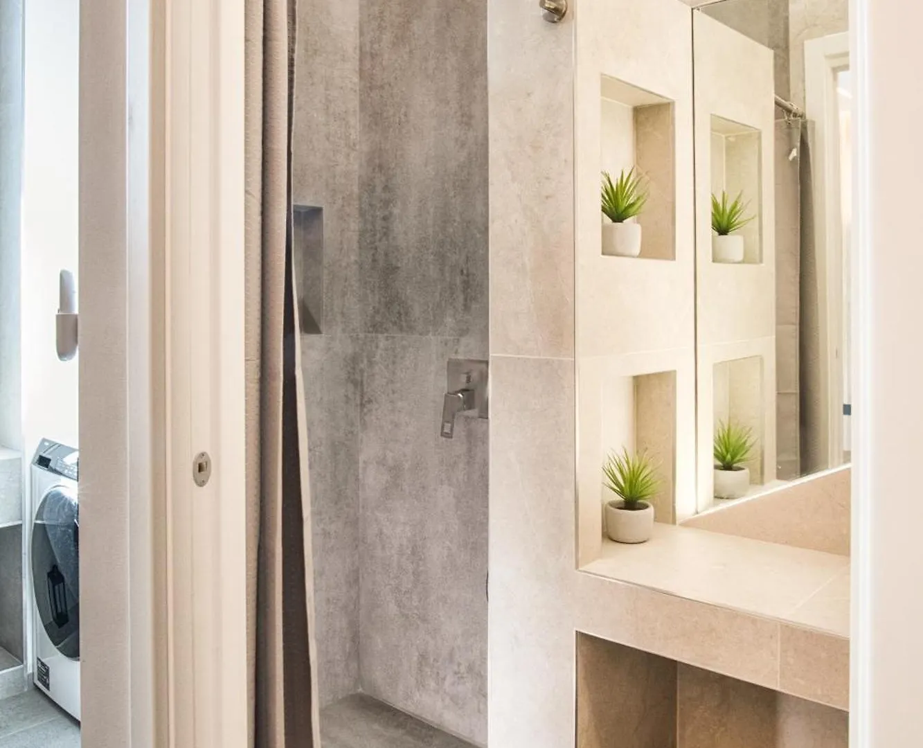 Industrial Design Luxury Studio In Nolo District Milan