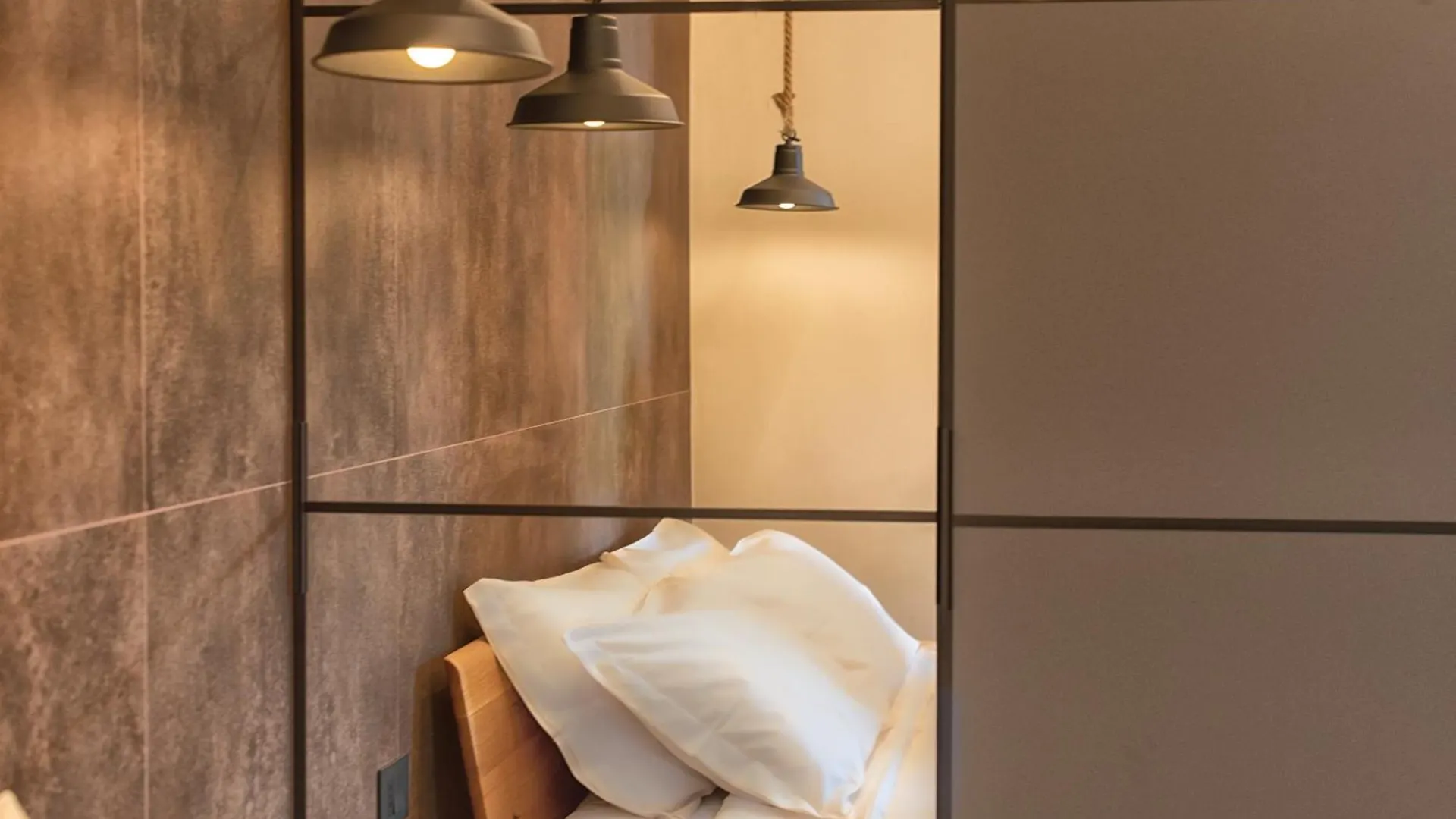 Industrial Design Luxury Studio In Nolo District Milan Italie