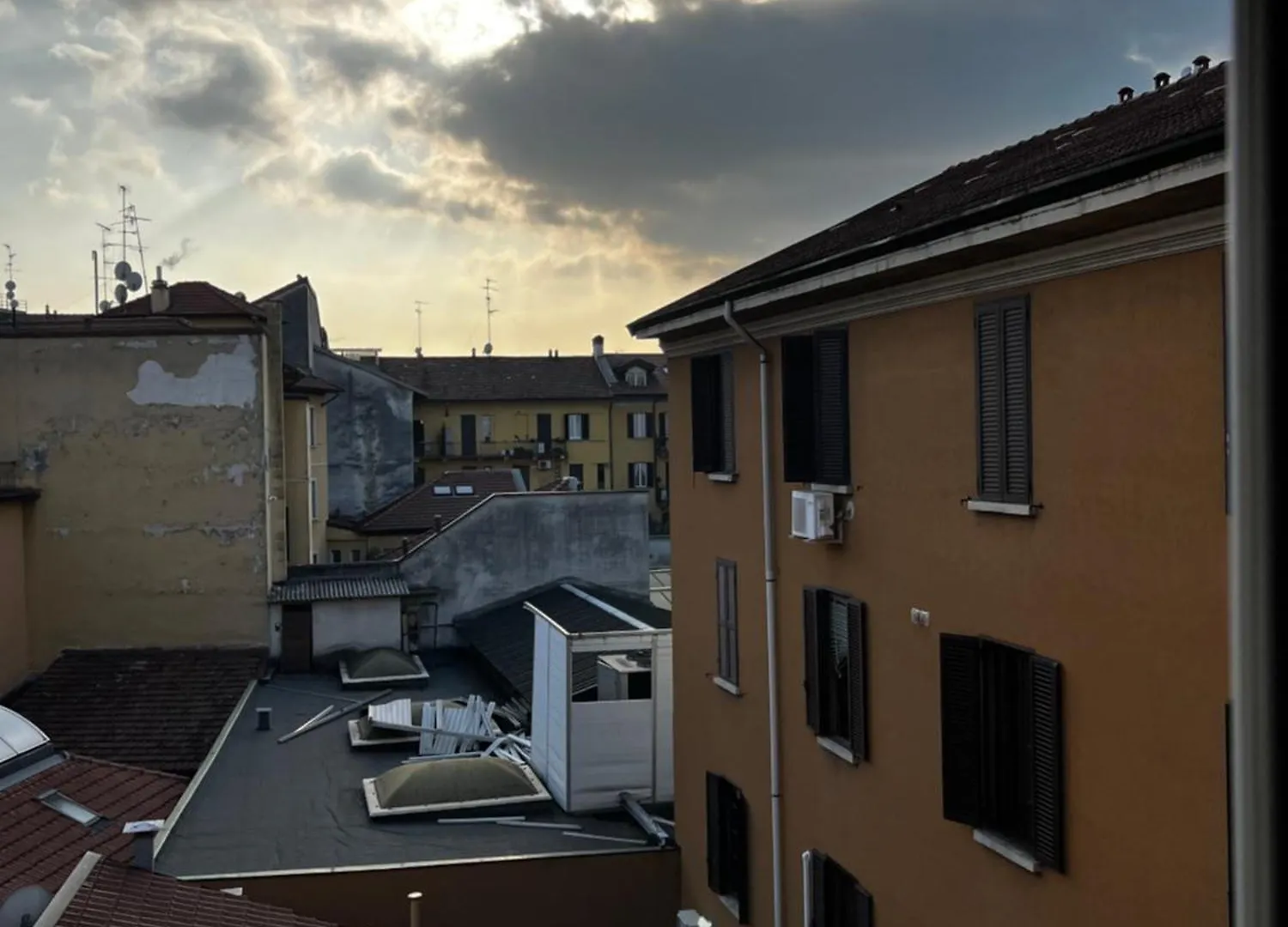 Industrial Design Luxury Studio In Nolo District Milan Italie